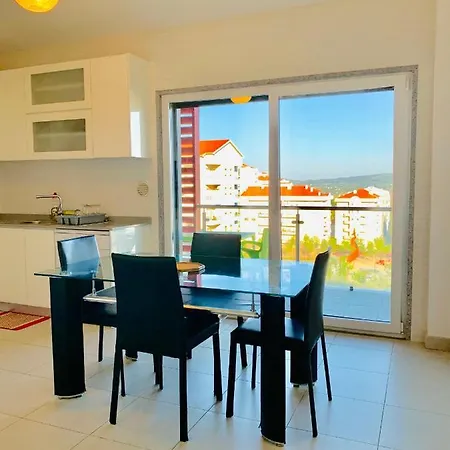 Apartamento T2 Serra Shopping Appartement